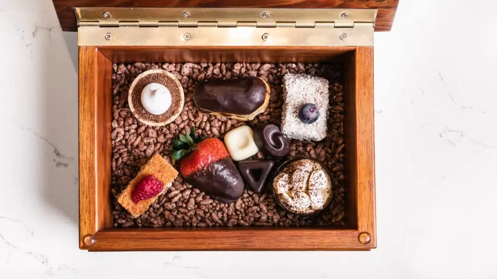 CHOCOLOGY AFTERNOONS